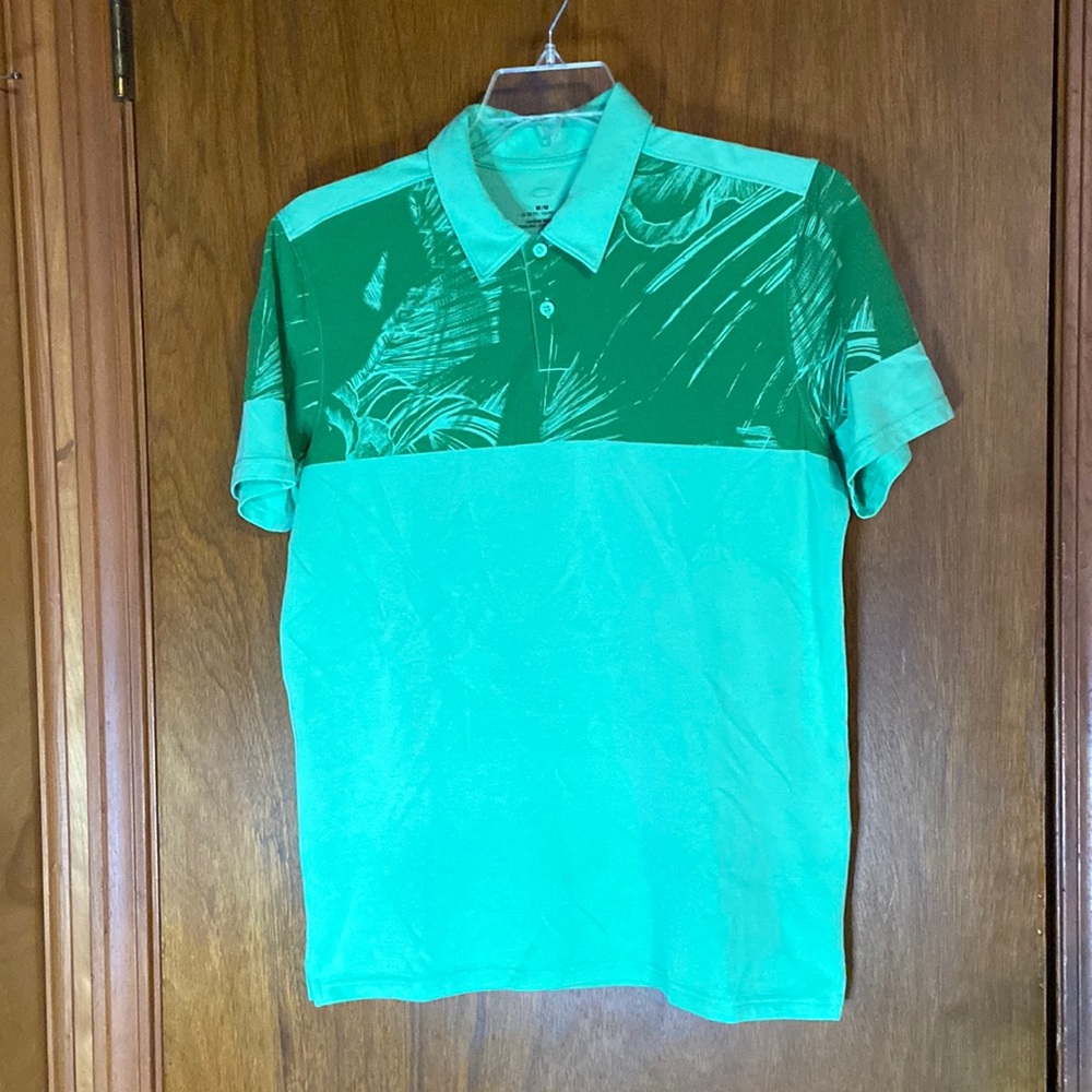 Oakley Golf Shirt in Lime and Olive Green Close Fit